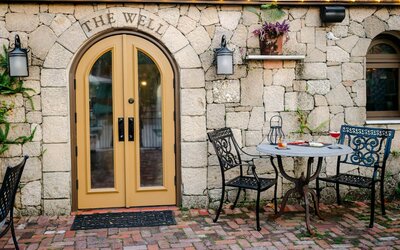 The Collector Inn - Adults Only