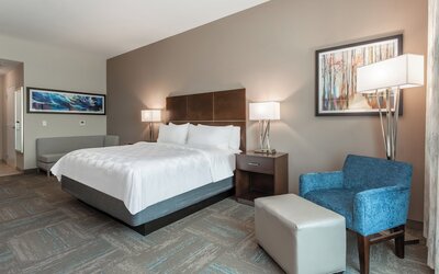 Holiday Inn Hotel & Suites Jefferson City by IHG