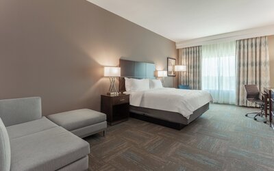 Holiday Inn Hotel & Suites Jefferson City by IHG