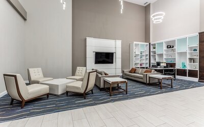Holiday Inn Hotel & Suites Jefferson City by IHG