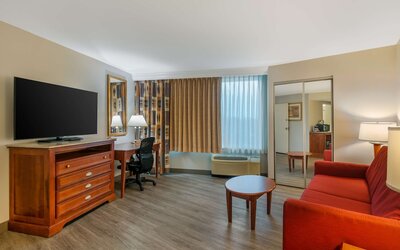 DoubleTree by Hilton Hotel Jefferson City