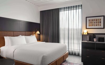 Origin Kansas City Riverfront, a Wyndham Hotel