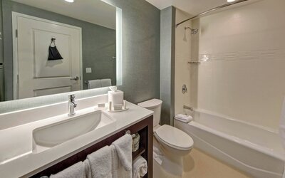 Residence Inn by Marriott Kansas City Downtown/ Convention