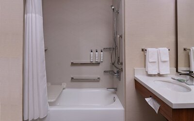 Fairfield Inn By Marriott Kansas City Airport