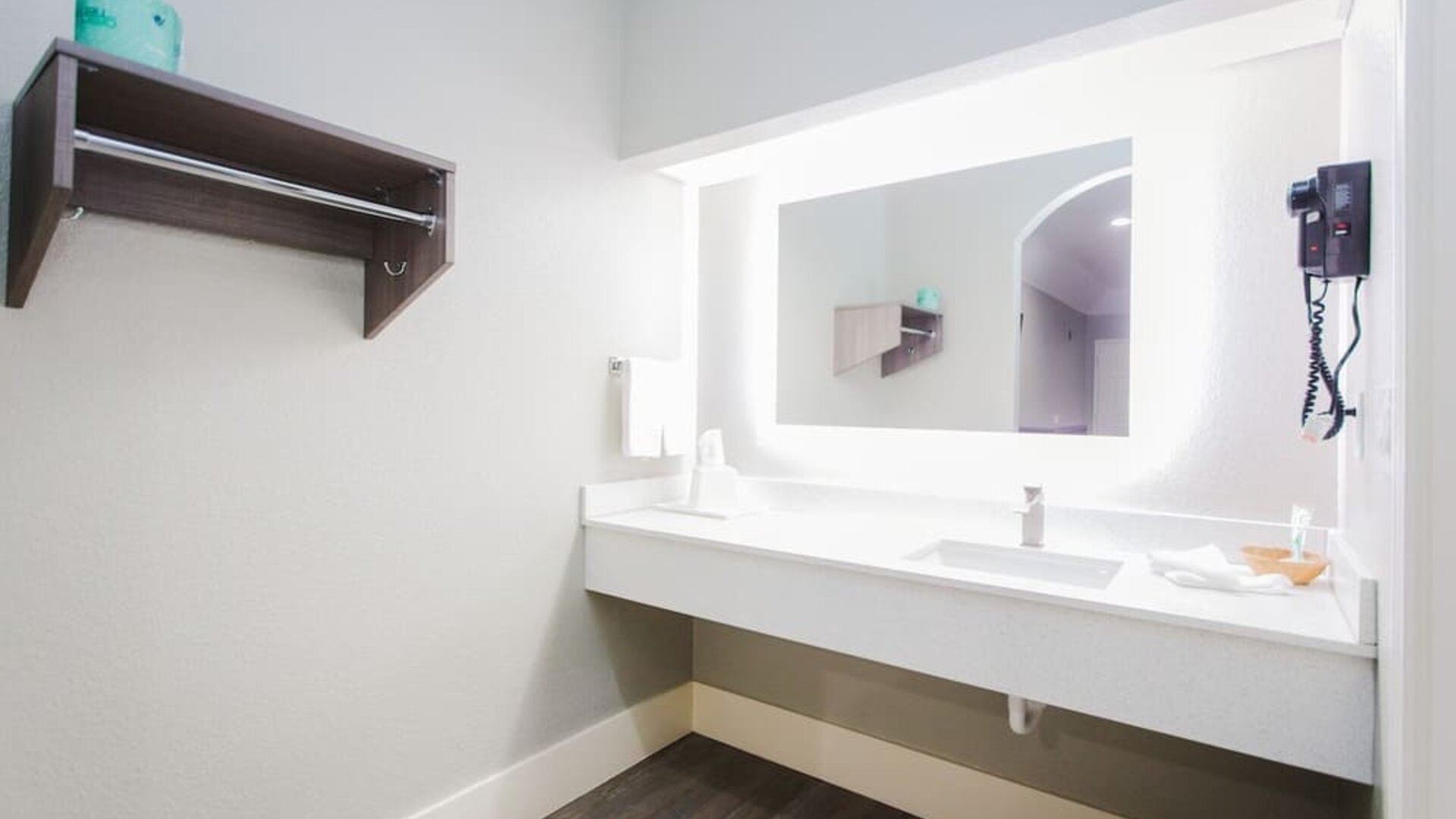 Guest bathroom at Palace Inn I-10 West & Beltway 8.