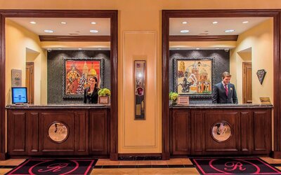 The Raphael Hotel, Autograph Collection