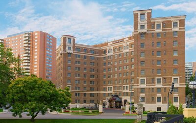 The Raphael Hotel, Autograph Collection