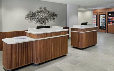 Courtyard by Marriott Kansas City Shawnee