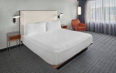 Courtyard by Marriott Kansas City Shawnee
