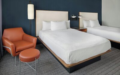 Courtyard by Marriott Kansas City Shawnee