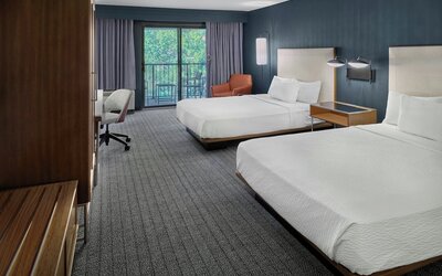 Courtyard by Marriott Kansas City Shawnee