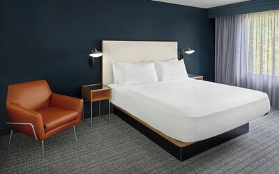 Courtyard by Marriott Kansas City Shawnee