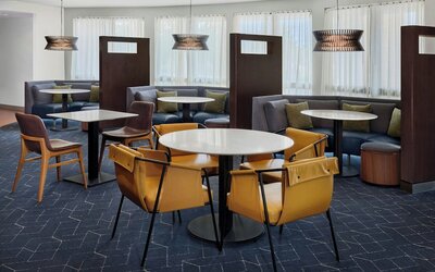 Courtyard by Marriott Kansas City Shawnee