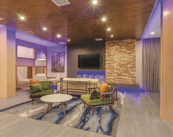 Fairfield Inn & Suites by Marriott Kansas City Shawnee
