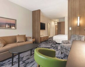 Fairfield Inn & Suites by Marriott Kansas City Shawnee