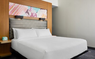 Aloft by Marriott Leawood-Overland Park