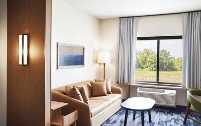 Fairfield Inn & Suites by Marriott Kansas City Belton