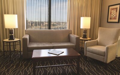 Hilton Kansas City Airport
