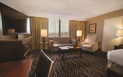 Hilton Kansas City Airport