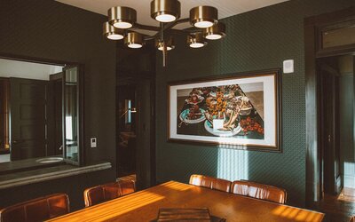Crossroads Hotel