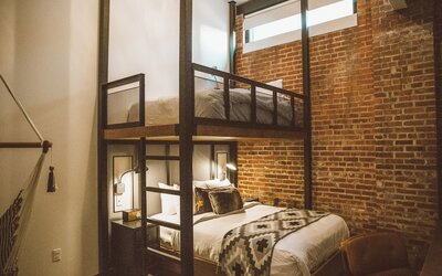 Crossroads Hotel