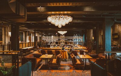 Crossroads Hotel
