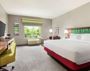 Day use room with TV at Hampton Inn & Suites Miami Kendall. 