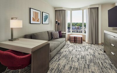 Hilton Kansas City Country Club Plaza
