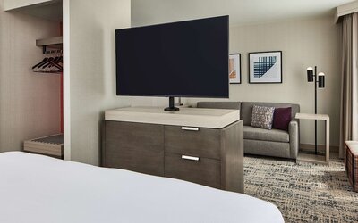 Hilton Kansas City Country Club Plaza