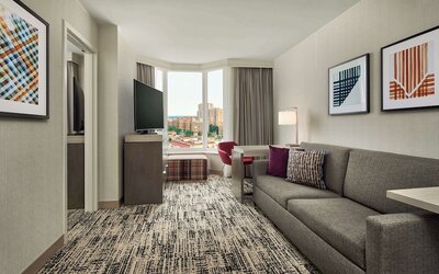 Hilton Kansas City Country Club Plaza