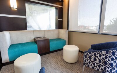 Drury Inn & Suites Kansas City Airport