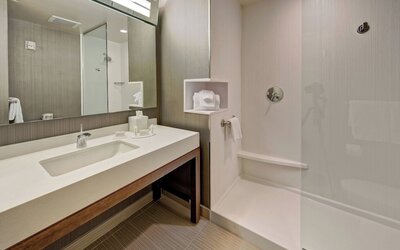 Courtyard by Marriott Kansas City Downtown/Convention Center