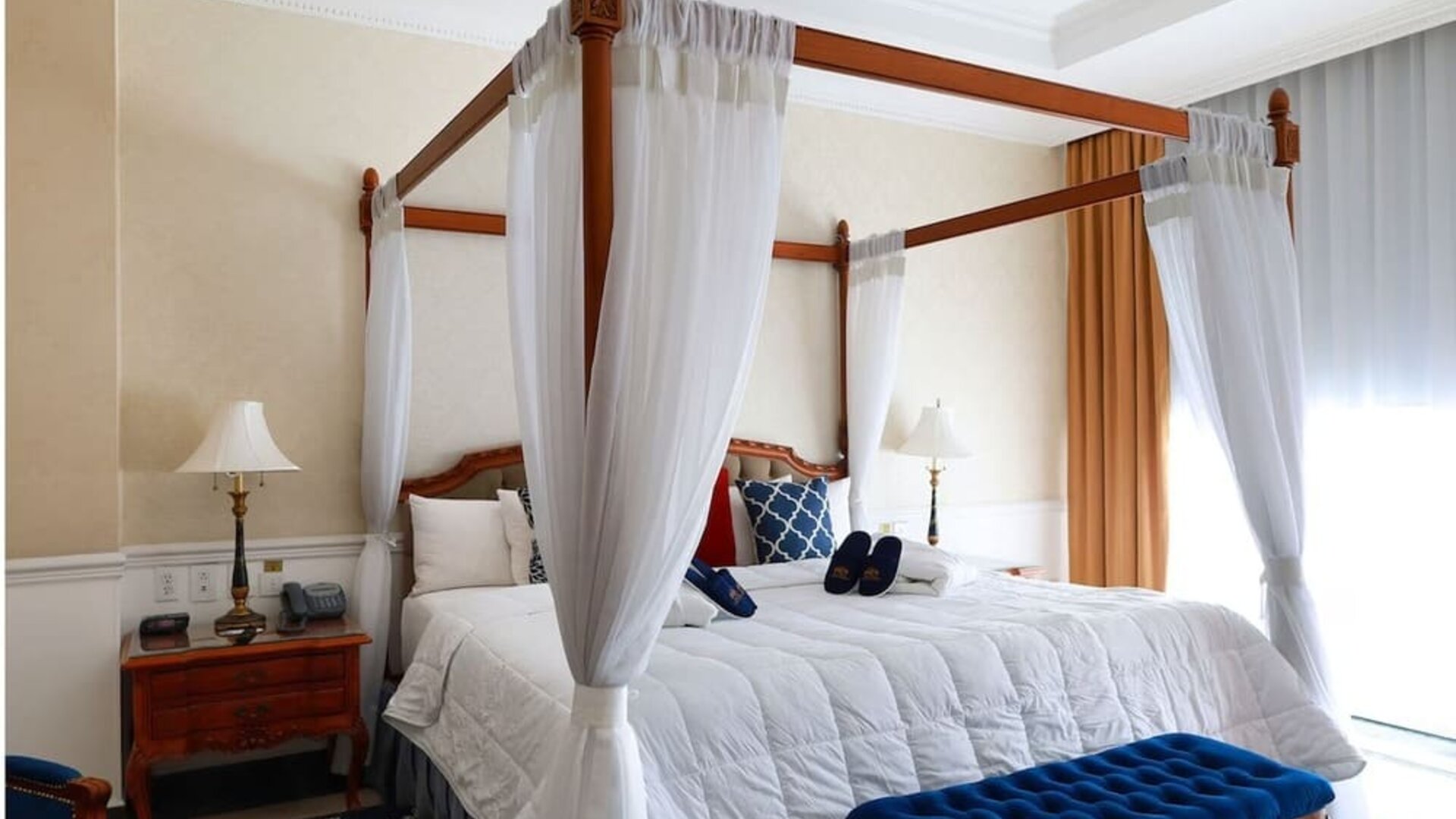 Day use room with natural light at Gran Hotel de la Ciudad de México.