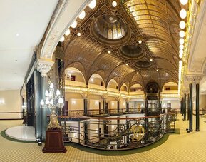 Hotel lights in the hotel interior at Gran Hotel de la Ciudad de México.