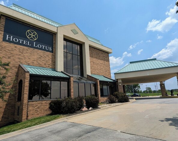 Hotel Lotus Kansas City Stadium