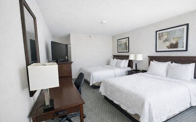 Hotel Lotus Kansas City Stadium
