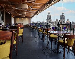 Dining and coworking space at Gran Hotel de la Ciudad de México.