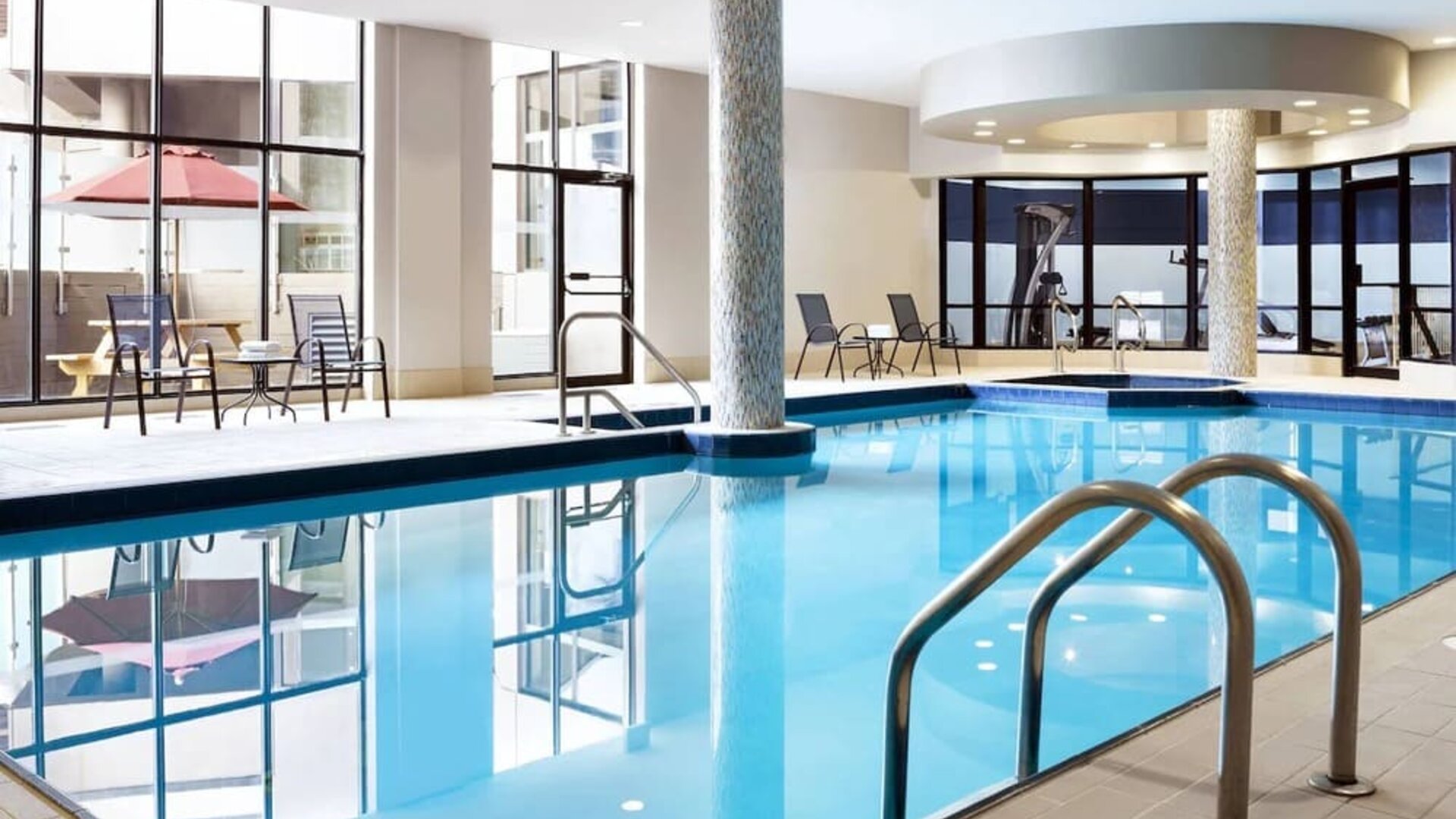 Indoor pool at Four Points By Sheraton Mississauga Meadowvale.