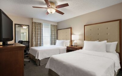 Homewood Suites by Hilton Kansas City-Airport