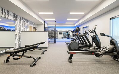 Atwell Suites Kansas City Airport by IHG