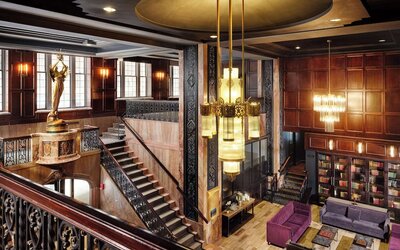 Hotel Phillips Kansas City Curio Collection by Hilton