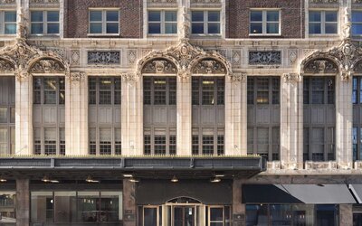 Hotel Phillips Kansas City Curio Collection by Hilton