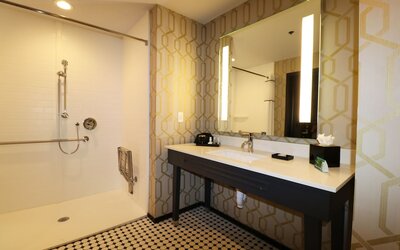 Hotel Indigo Kansas City Downtown by IHG