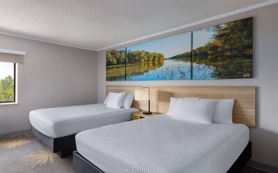 Days Inn & Suites by Wyndham Kansas City South
