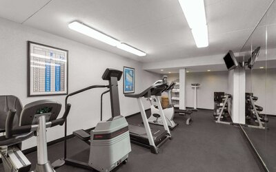 Wingate by Wyndham Kansas City
