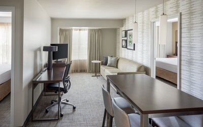 Residence Inn by Marriott Kansas City at The Legends