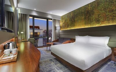 Spacious king room with natural light at DoubleTree By Hilton Istanbul - Piyalepasa.