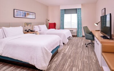 Hilton Garden Inn Kansas City Airport