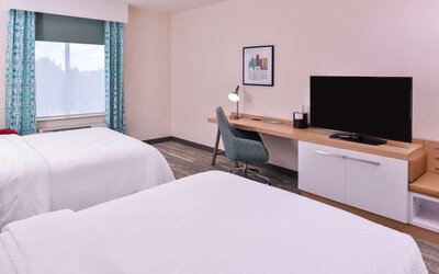 Hilton Garden Inn Kansas City Airport