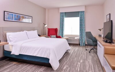 Hilton Garden Inn Kansas City Airport